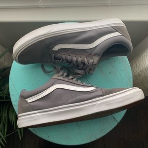 Vans Old Skool Low Top Shoes